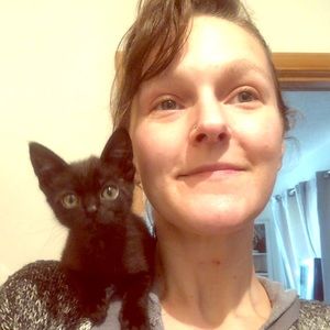 Meet your Posher, Jennifer